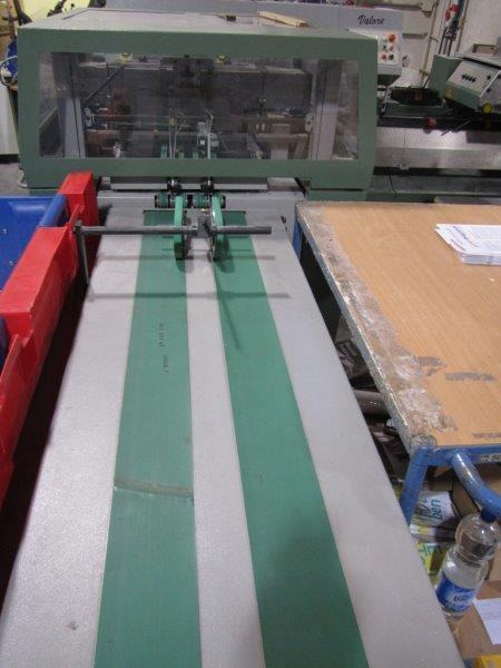 Muller Martini Valore Saddle Stitcher - Tiskarski stroj: slika 3 Muller Martini Valore Saddle Stitcher - Tiskarski stroj: slika 3