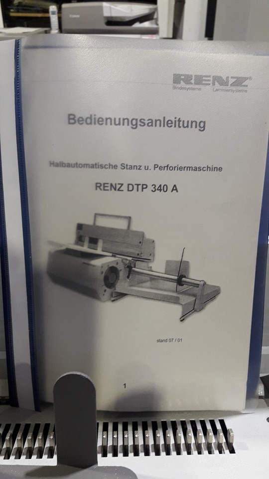 Semi-automatic table punching machine Christian Renz DTP 340 A with calendar tooling - Tiskarski stroj: slika 2 Semi-automatic table punching machine Christian Renz DTP 340 A with calendar tooling - Tiskarski stroj: slika 2