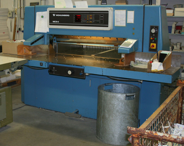 Wohlenberg 115 MCS-2 cutting machine - Stroj za rezanje papirja: slika 1 Wohlenberg 115 MCS-2 cutting machine - Stroj za rezanje papirja: slika 1