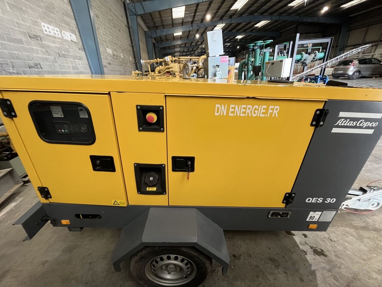 Atlas Copco QES30 diesel 30 kVa - Generator: slika 1 Atlas Copco QES30 diesel 30 kVa - Generator: slika 1