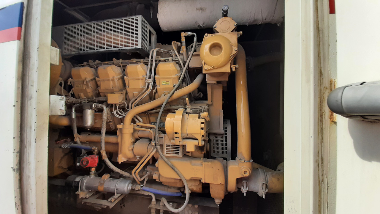 CATERPILLAR 3508 1100 kVa - Generator: slika 2 CATERPILLAR 3508 1100 kVa - Generator: slika 2