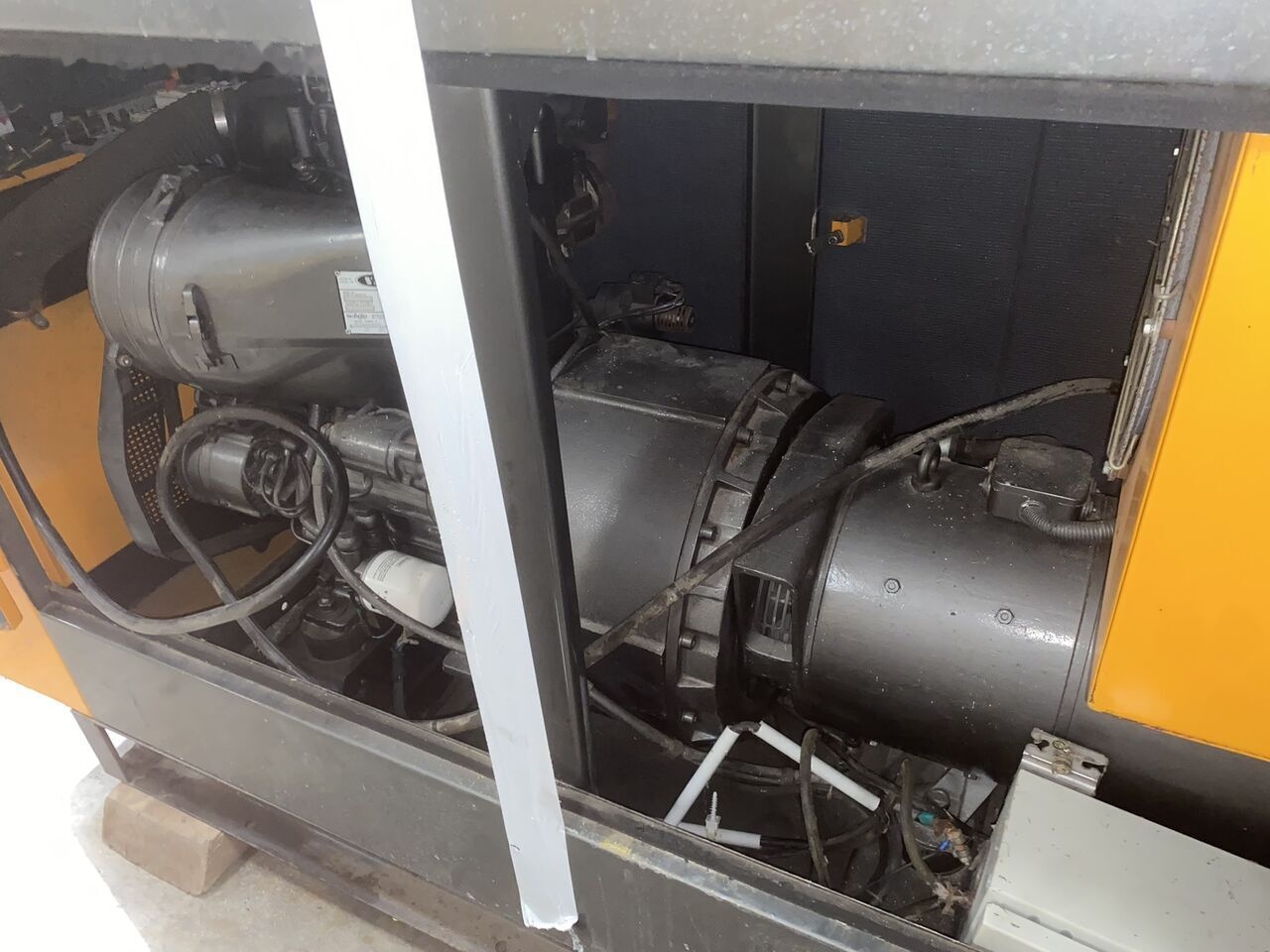 SDMO 20 kVa - Generator: slika 2 SDMO 20 kVa - Generator: slika 2
