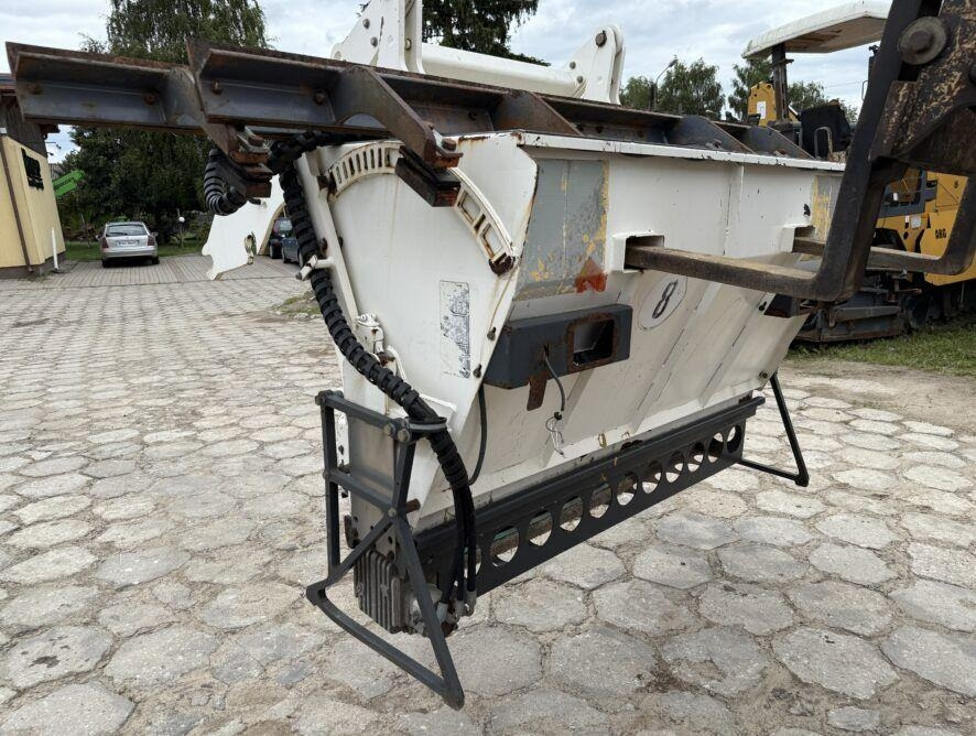 Bomag BW174 - Posipalnik peska/ Soli za Komunalno/ Posebno vozilo: slika 1 Bomag BW174 - Posipalnik peska/ Soli za Komunalno/ Posebno vozilo: slika 1