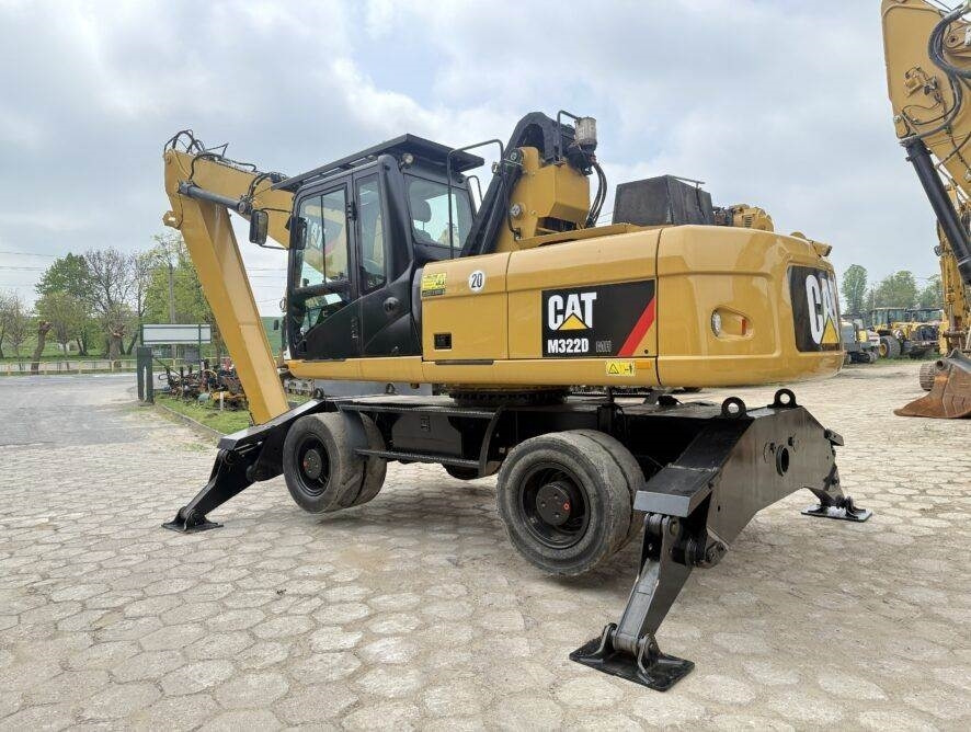 CAT M322D MH - Bager za prekladanje primarnih/ Sekundarnih surovin: slika 4 CAT M322D MH - Bager za prekladanje primarnih/ Sekundarnih surovin: slika 4