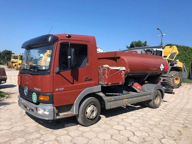 Mercedes-Benz Atego 818 5000l aircraft tank aviation airport - Tovornjak cisterna: slika 3 Mercedes-Benz Atego 818 5000l aircraft tank aviation airport - Tovornjak cisterna: slika 3