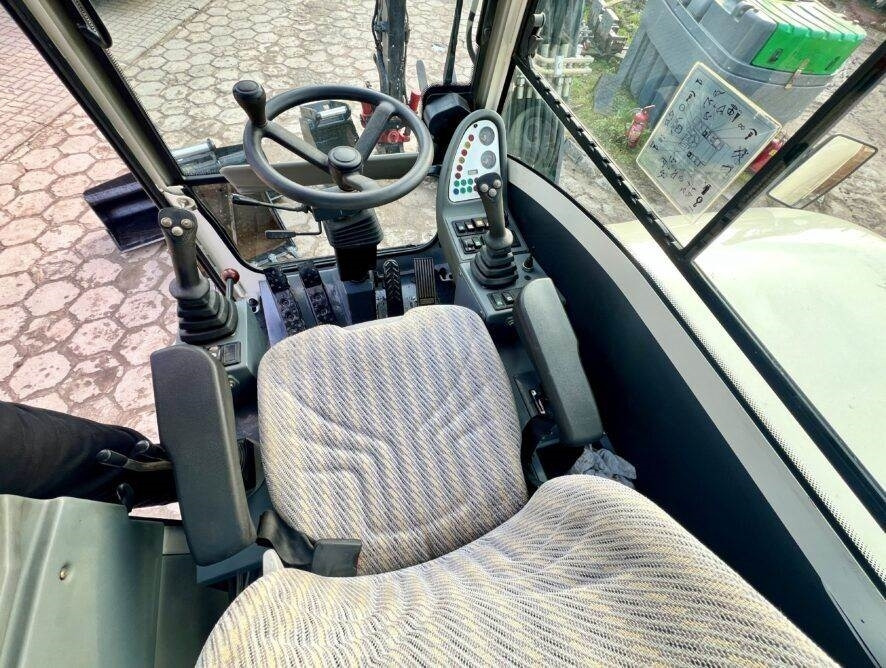 Bager na kolesih Terex TW70: slika 15