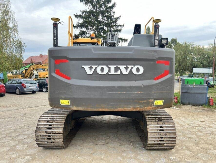 Volvo EC220EL ROTOTILT + LEICA 3D GPS 2xbucket - Bager goseničar: slika 3 Volvo EC220EL ROTOTILT + LEICA 3D GPS 2xbucket - Bager goseničar: slika 3