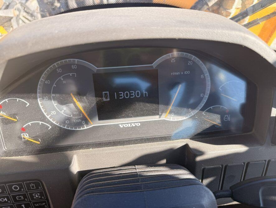 Volvo L110H - Kolesni nakladalec: slika 3 Volvo L110H - Kolesni nakladalec: slika 3