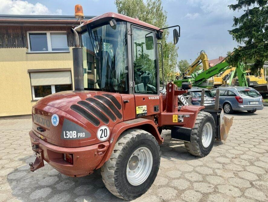 Volvo L30B Pro - Kolesni nakladalec: slika 1 Volvo L30B Pro - Kolesni nakladalec: slika 1