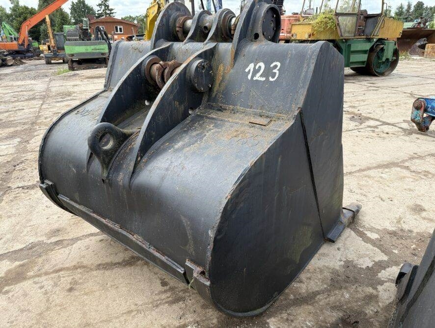 Equipment - attachment for construction equipment - Žlica za Gradbeni stroj: slika 4 Equipment - attachment for construction equipment - Žlica za Gradbeni stroj: slika 4