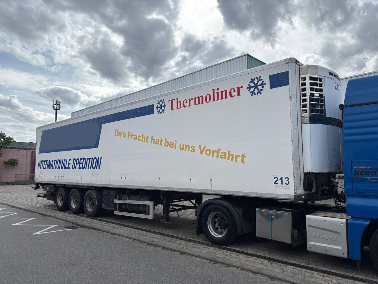 Krone Thermo King SL400 SEITENTÜREN - Polprikolica hladilnik: slika 2 Krone Thermo King SL400 SEITENTÜREN - Polprikolica hladilnik: slika 2