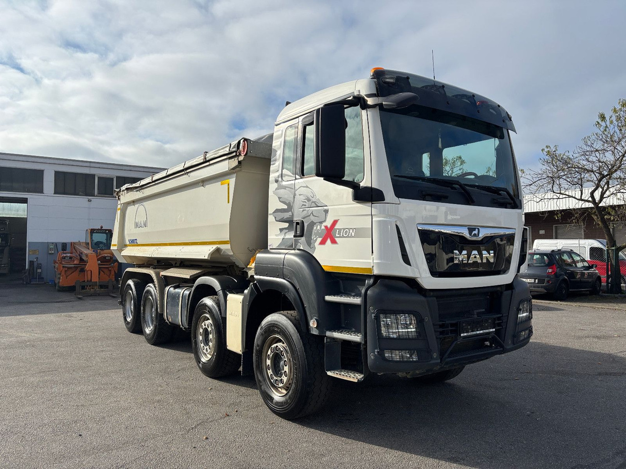 MAN TGS41.510 8x4 Schmitz Muldenkipper Retarder/19m³ - Tovornjak prekucnik: slika 2 MAN TGS41.510 8x4 Schmitz Muldenkipper Retarder/19m³ - Tovornjak prekucnik: slika 2