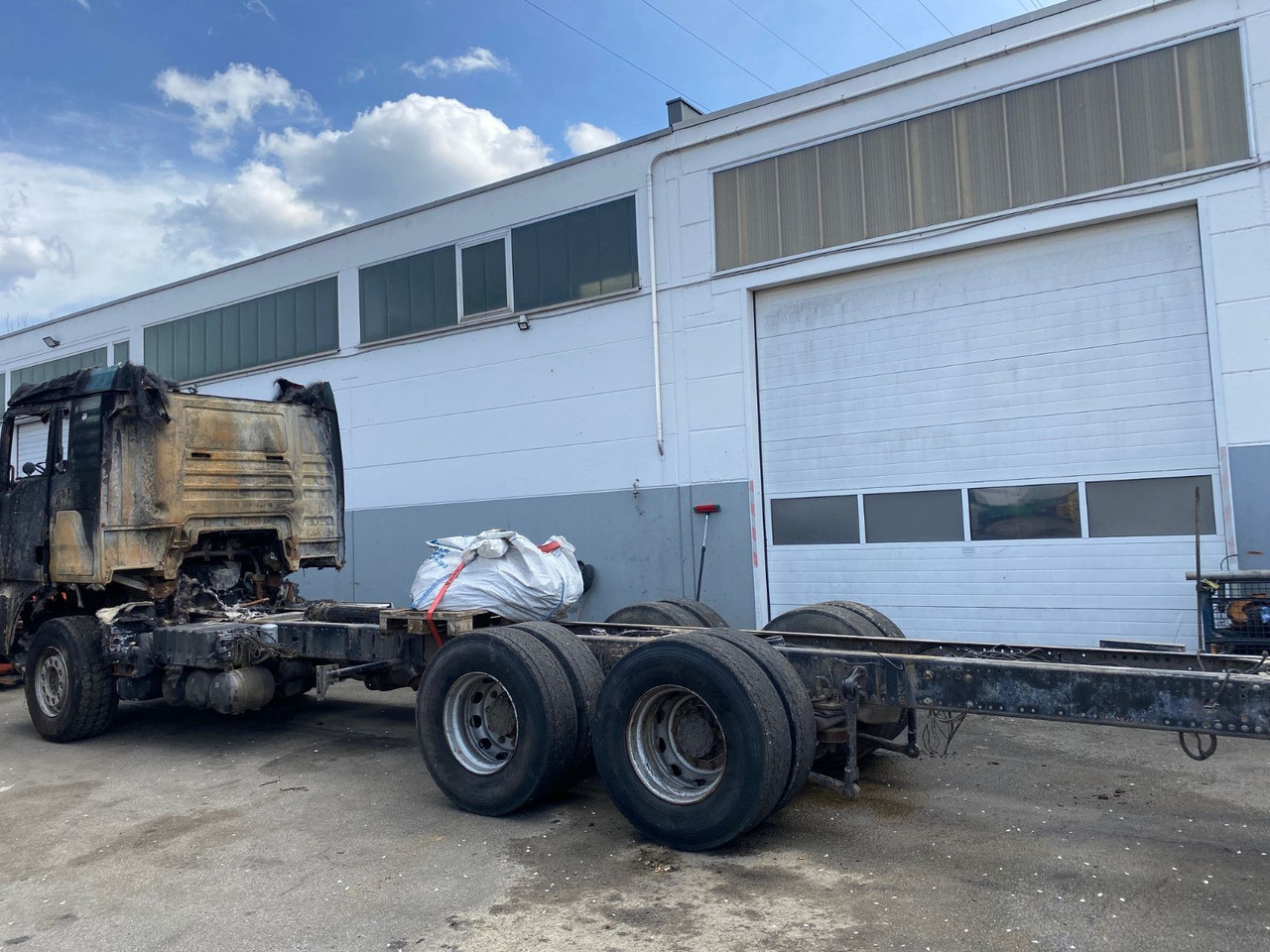 MAN TGX 26.580 6x4 - Tovornjak-šasija: slika 3 MAN TGX 26.580 6x4 - Tovornjak-šasija: slika 3