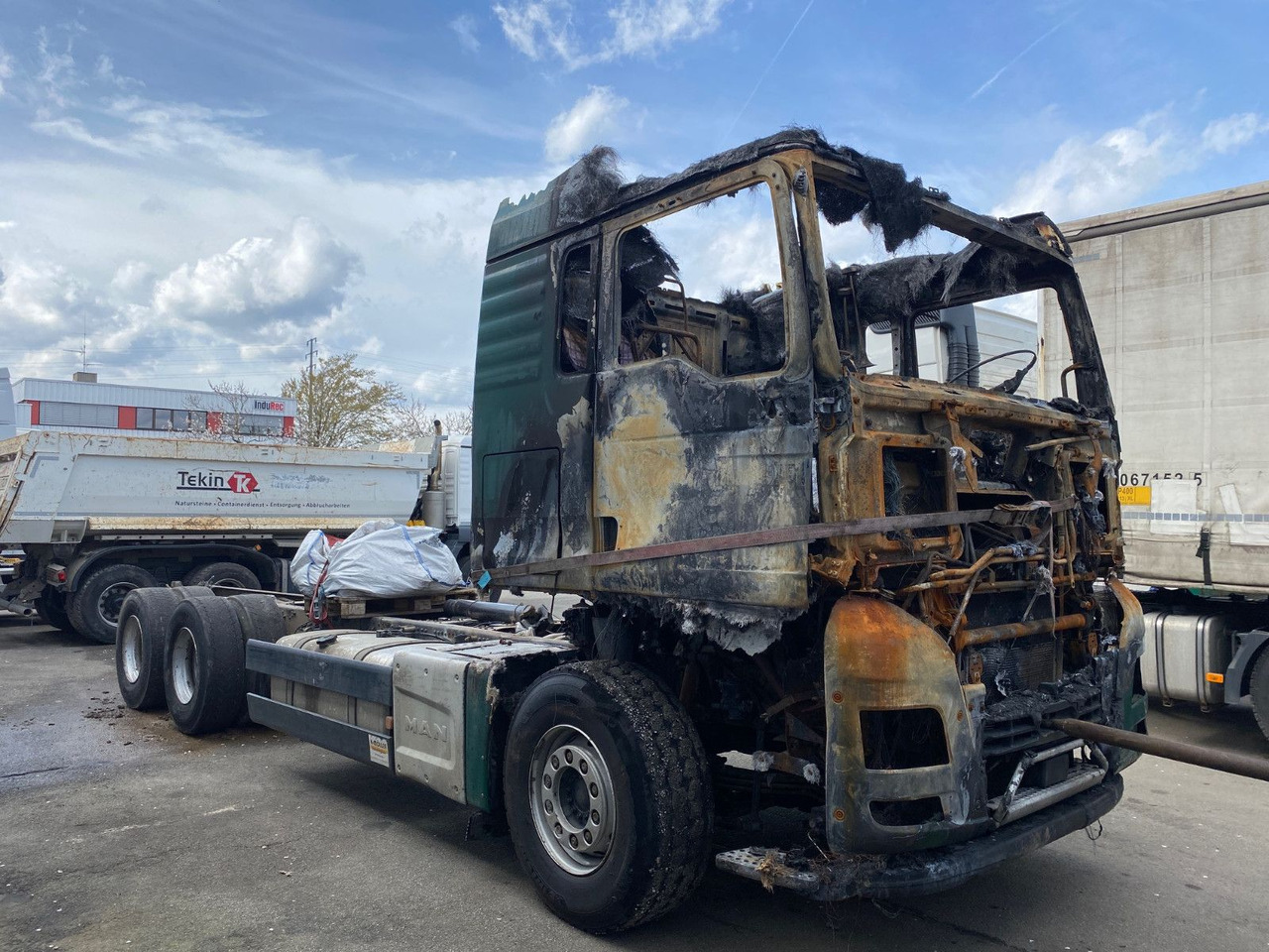 MAN TGX 26.580 6x4 - Tovornjak-šasija: slika 1 MAN TGX 26.580 6x4 - Tovornjak-šasija: slika 1