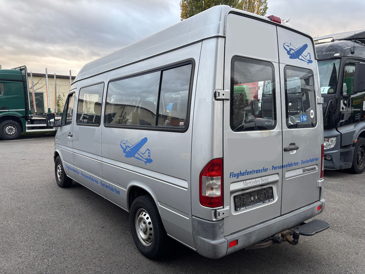 Mercedes-Benz 211 CDI 9 Sitze - Potniški kombi: slika 3 Mercedes-Benz 211 CDI 9 Sitze - Potniški kombi: slika 3