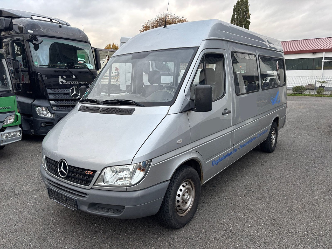 Mercedes-Benz 211 CDI 9 Sitze - Potniški kombi: slika 2 Mercedes-Benz 211 CDI 9 Sitze - Potniški kombi: slika 2