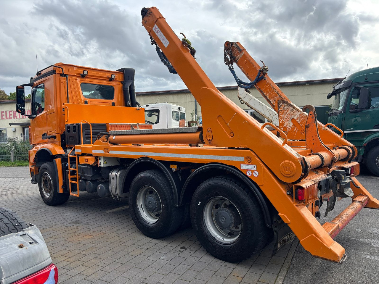 Tovornjak prekucnik Mercedes-Benz Arocs 2648 6x4/Kempf: slika 9