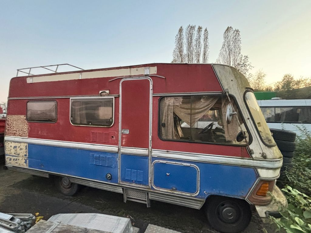 Mercedes-Benz Hymermobil 601 D 28 - Integriran avtodom: slika 1 Mercedes-Benz Hymermobil 601 D 28 - Integriran avtodom: slika 1