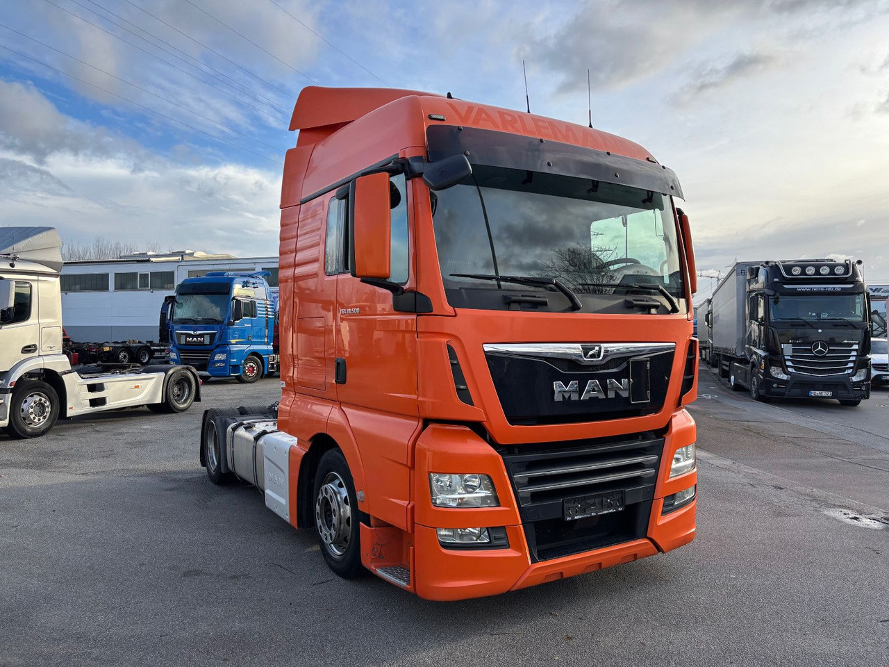 MAN TGX 18.500 XXL HUBSATTELLKUPLUNG - Vlačilec: slika 4 MAN TGX 18.500 XXL HUBSATTELLKUPLUNG - Vlačilec: slika 4
