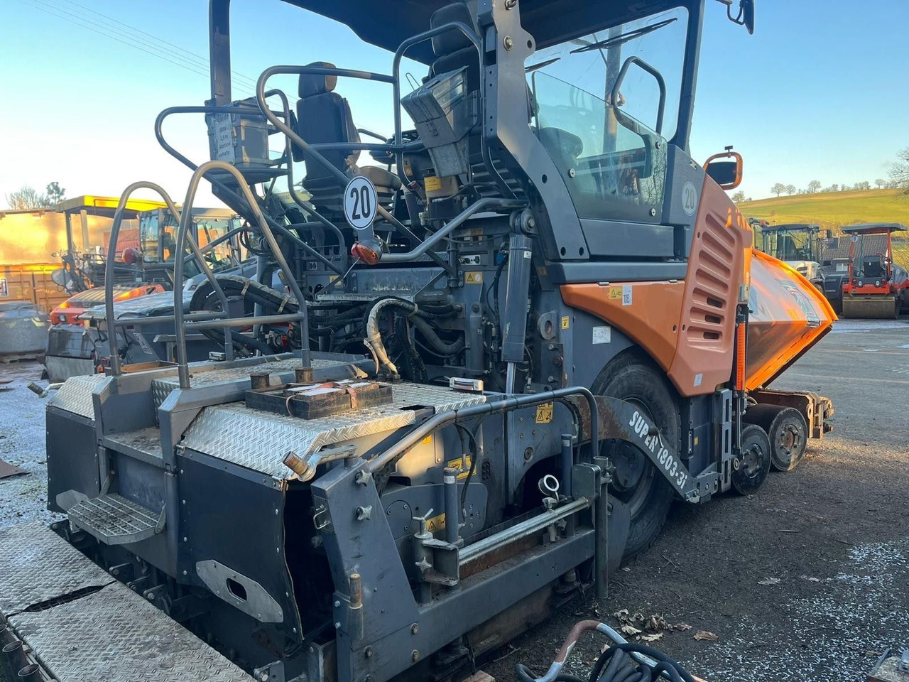 Vögele SUPER 1800-3i Vögele SUPER 1800-3i - Asfaltni finišer: slika 5 Vögele SUPER 1800-3i Vögele SUPER 1800-3i - Asfaltni finišer: slika 5