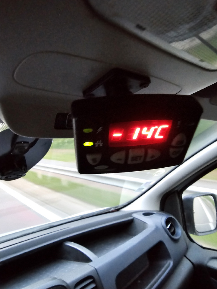 Hladilno vozilo FIAT DOBLO CHLODNIA MROZNIA - 20 C KLIMA EURO6 [ Copy ]: slika 15