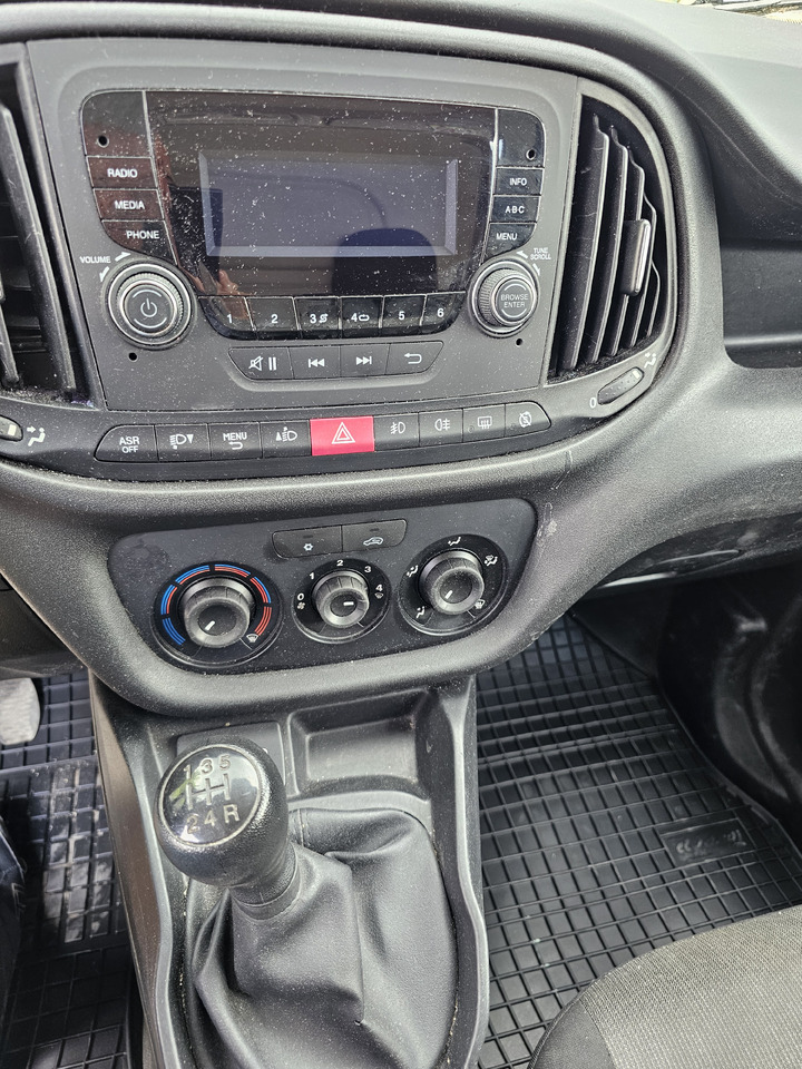 Hladilno vozilo FIAT DOBLO CHLODNIA MROZNIA - 20 C KLIMA EURO6 [ Copy ]: slika 6
