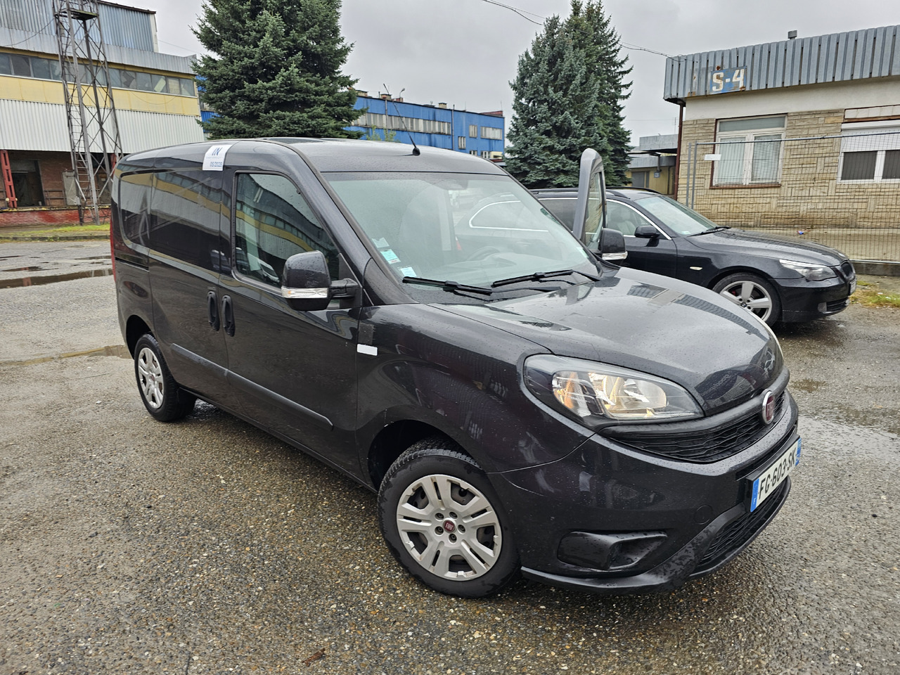 FIAT DOBLO CHLODNIA MROZNIA CARRIER KLIMA EURO6 - Hladilno vozilo: slika 2 FIAT DOBLO CHLODNIA MROZNIA CARRIER KLIMA EURO6 - Hladilno vozilo: slika 2