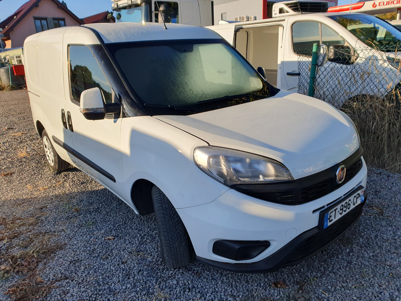 FIAT DOBLO CHLODNIA THERMOKING KLIMA EURO6 - Hladilno vozilo: slika 2 FIAT DOBLO CHLODNIA THERMOKING KLIMA EURO6 - Hladilno vozilo: slika 2