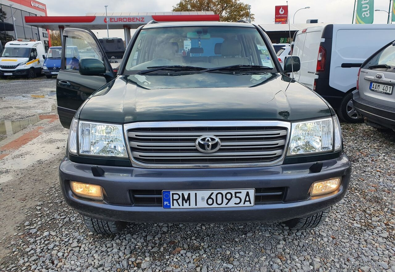 Toyota LAND CRUISER 100 4,2 TD KLIMA 7 OSOB - Avtomobil: slika 3 Toyota LAND CRUISER 100 4,2 TD KLIMA 7 OSOB - Avtomobil: slika 3