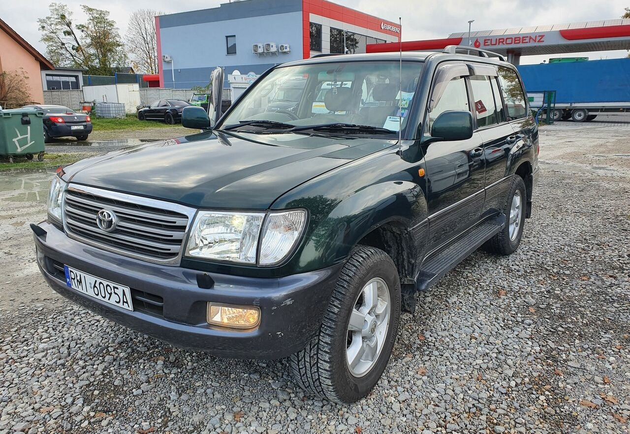 Toyota LAND CRUISER 100 4,2 TD KLIMA 7 OSOB - Avtomobil: slika 1 Toyota LAND CRUISER 100 4,2 TD KLIMA 7 OSOB - Avtomobil: slika 1