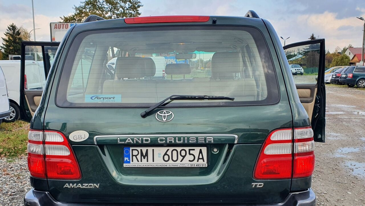 Toyota LAND CRUISER 100 4,2 TD KLIMA 7 OSOB - Avtomobil: slika 5 Toyota LAND CRUISER 100 4,2 TD KLIMA 7 OSOB - Avtomobil: slika 5