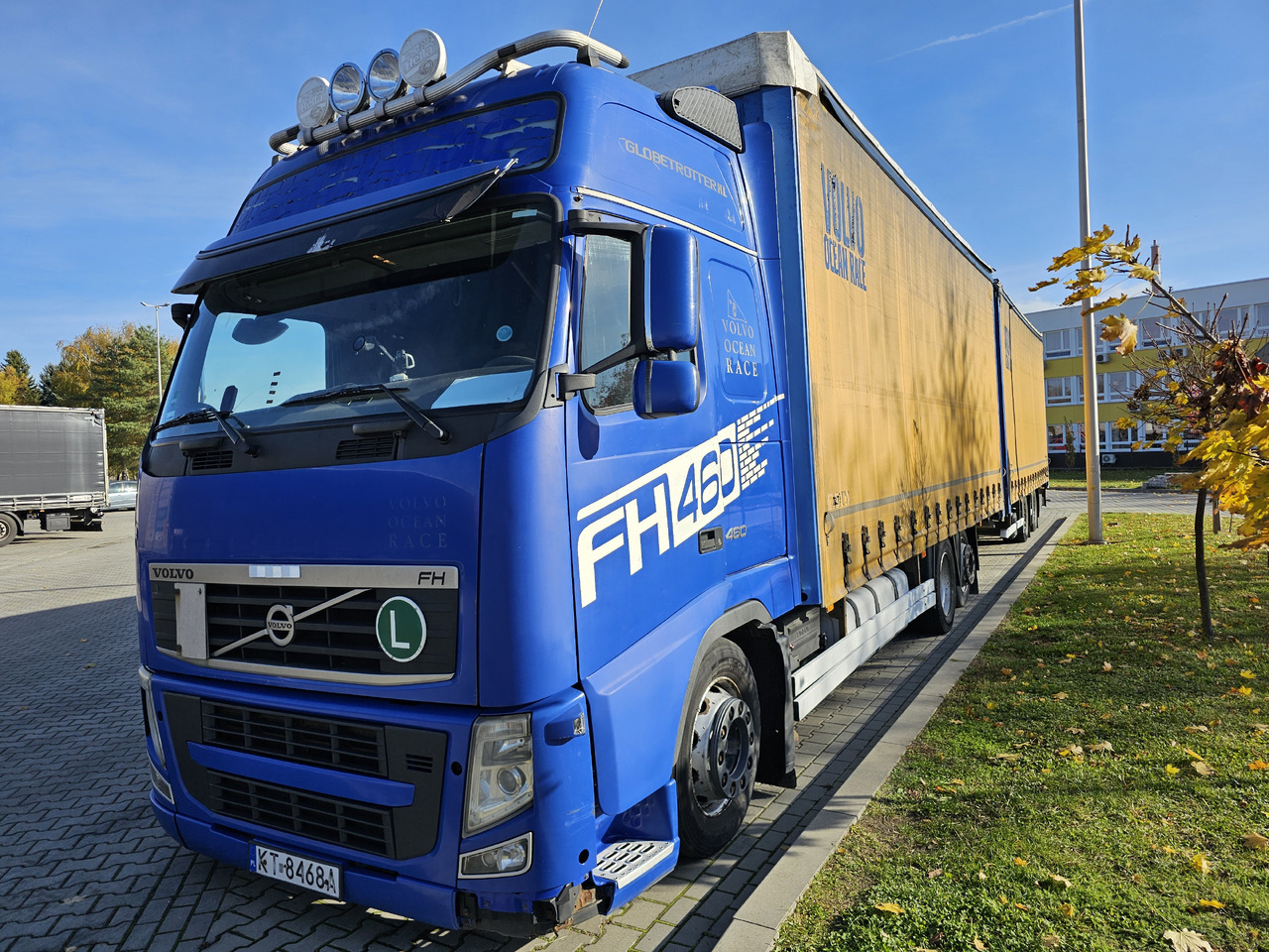 VOLVO FH460 ZESTAW TANDEM 120 M3 PRZEJAZDOWY + PRZYCZEPA FIRANKA SAF - Tovornjak s ponjavo: slika 3 VOLVO FH460 ZESTAW TANDEM 120 M3 PRZEJAZDOWY + PRZYCZEPA FIRANKA SAF - Tovornjak s ponjavo: slika 3