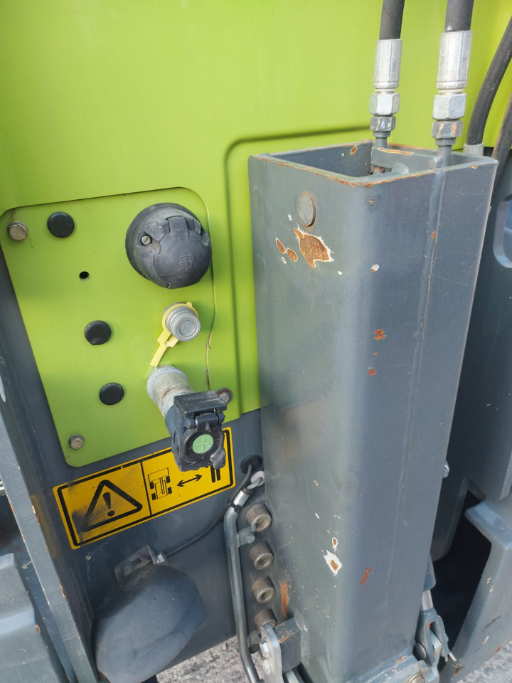 Gradbeni stroj Claas Scorpion 7044: slika 9