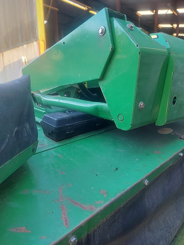 John Deere 131 - Kosilnica: slika 2 John Deere 131 - Kosilnica: slika 2