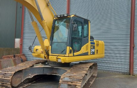 KOMATSU PC240LC-8 - Bager goseničar: slika 2 KOMATSU PC240LC-8 - Bager goseničar: slika 2