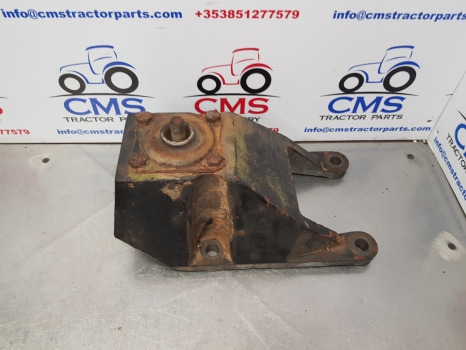 Case 5140, 5120, 5130, 5150, 5220, 5250, Cab Support Mounts 1531800c1 - Vzmetenje kabine: slika 2 Case 5140, 5120, 5130, 5150, 5220, 5250, Cab Support Mounts 1531800c1 - Vzmetenje kabine: slika 2