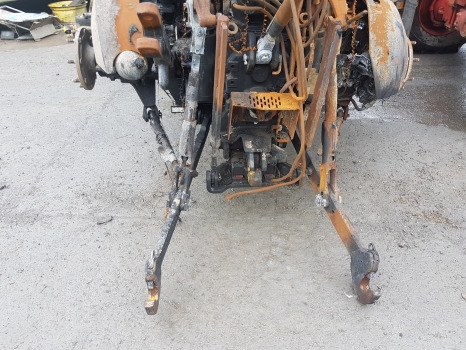 Case Maxxum 145 Rear 3 Point Linkage Complete Nut 84253933, 47125169, 5192062 - Vzmetenje: slika 1 Case Maxxum 145 Rear 3 Point Linkage Complete Nut 84253933, 47125169, 5192062 - Vzmetenje: slika 1