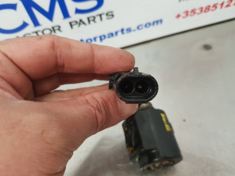 Case Maxxum 5140, Case 5000, Magnum Series, Solenoid Valve 110415a1 - Senzor: slika 5 Case Maxxum 5140, Case 5000, Magnum Series, Solenoid Valve 110415a1 - Senzor: slika 5