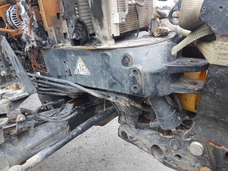 Case Maxxum Steyr Profi 145, 150 Front Axle Suport Bolster 47910461 - Sprednja os za Traktor: slika 1 Case Maxxum Steyr Profi 145, 150 Front Axle Suport Bolster 47910461 - Sprednja os za Traktor: slika 1