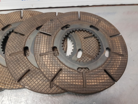 Claas Ares 836, Axion, Atles Series, Brake Disc Kit 6005028205, 0011443741 - Zavorni diski: slika 3 Claas Ares 836, Axion, Atles Series, Brake Disc Kit 6005028205, 0011443741 - Zavorni diski: slika 3