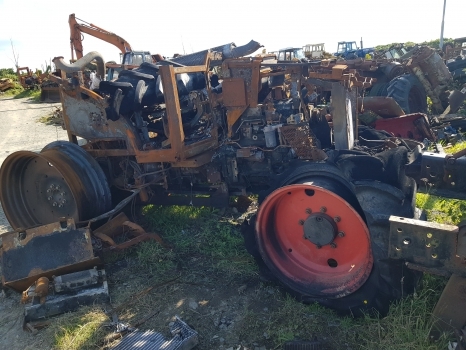 Claas Arion 420 A21 Front, Rear Axle, Engine, Transmission, Lift, Pto Parts - Motor: slika 1 Claas Arion 420 A21 Front, Rear Axle, Engine, Transmission, Lift, Pto Parts - Motor: slika 1