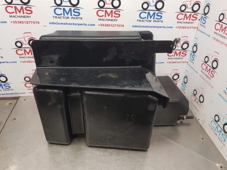Claas Arion 530, 500, 600 Hexa, Cmatic, Aditional Fuel Tank 0021559523, 21559523 - Rezervoar za gorivo: slika 1 Claas Arion 530, 500, 600 Hexa, Cmatic, Aditional Fuel Tank 0021559523, 21559523 - Rezervoar za gorivo: slika 1