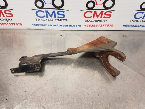 Claas Arion 640, 600 Hexashift, Cmatic Egr Support 0011469870, 11469870 - Motor in deli za Traktor: slika 5 Claas Arion 640, 600 Hexashift, Cmatic Egr Support 0011469870, 11469870 - Motor in deli za Traktor: slika 5