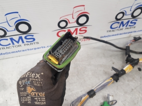 Claas Arion 640 Cab Wiring Loom 0022371370, 0022371372, 22371370, 22371372 - Kabli/ Žični kabel za Traktor: slika 5 Claas Arion 640 Cab Wiring Loom 0022371370, 0022371372, 22371370, 22371372 - Kabli/ Žični kabel za Traktor: slika 5