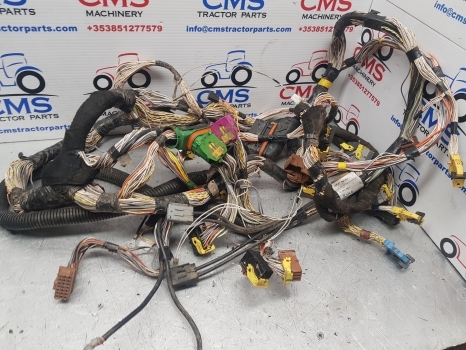 Claas Arion, Axion 640 Cab Wiring Loom Main 0022469930, 0026075290, - Kabli/ Žični kabel za Traktor: slika 1 Claas Arion, Axion 640 Cab Wiring Loom Main 0022469930, 0026075290, - Kabli/ Žični kabel za Traktor: slika 1