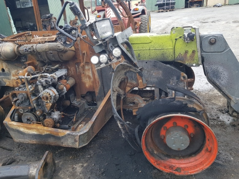Claas Scorpion 836 Vp Front, Rear Axle, Engine, Transmission, Frame, Boom Parts - Motor in deli: slika 5 Claas Scorpion 836 Vp Front, Rear Axle, Engine, Transmission, Frame, Boom Parts - Motor in deli: slika 5