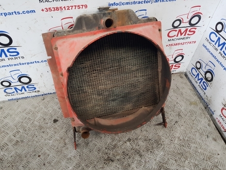 David Brown Case 1390, 1290, 1294 Cooling Radiator,cowl K300103, K262827 - Hladilnik motorja za Traktor: slika 1 David Brown Case 1390, 1290, 1294 Cooling Radiator,cowl K300103, K262827 - Hladilnik motorja za Traktor: slika 1