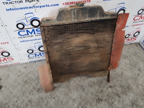 David Brown Case 1390, 1290, 1294 Cooling Radiator,cowl K300103, K262827 - Hladilnik motorja za Traktor: slika 4 David Brown Case 1390, 1290, 1294 Cooling Radiator,cowl K300103, K262827 - Hladilnik motorja za Traktor: slika 4