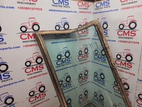 Fiat F Series F100, F110, F130, F140 Cab Back Glass Rhs 5154093, 5152715 - Okno in deli: slika 5 Fiat F Series F100, F110, F130, F140 Cab Back Glass Rhs 5154093, 5152715 - Okno in deli: slika 5