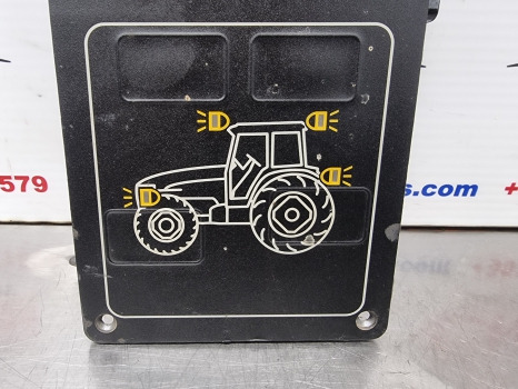 Fiat, New Holland 60, M Series Ecu Control Panel 82008154, 82010884, 82013284 - ECU: slika 3 Fiat, New Holland 60, M Series Ecu Control Panel 82008154, 82010884, 82013284 - ECU: slika 3
